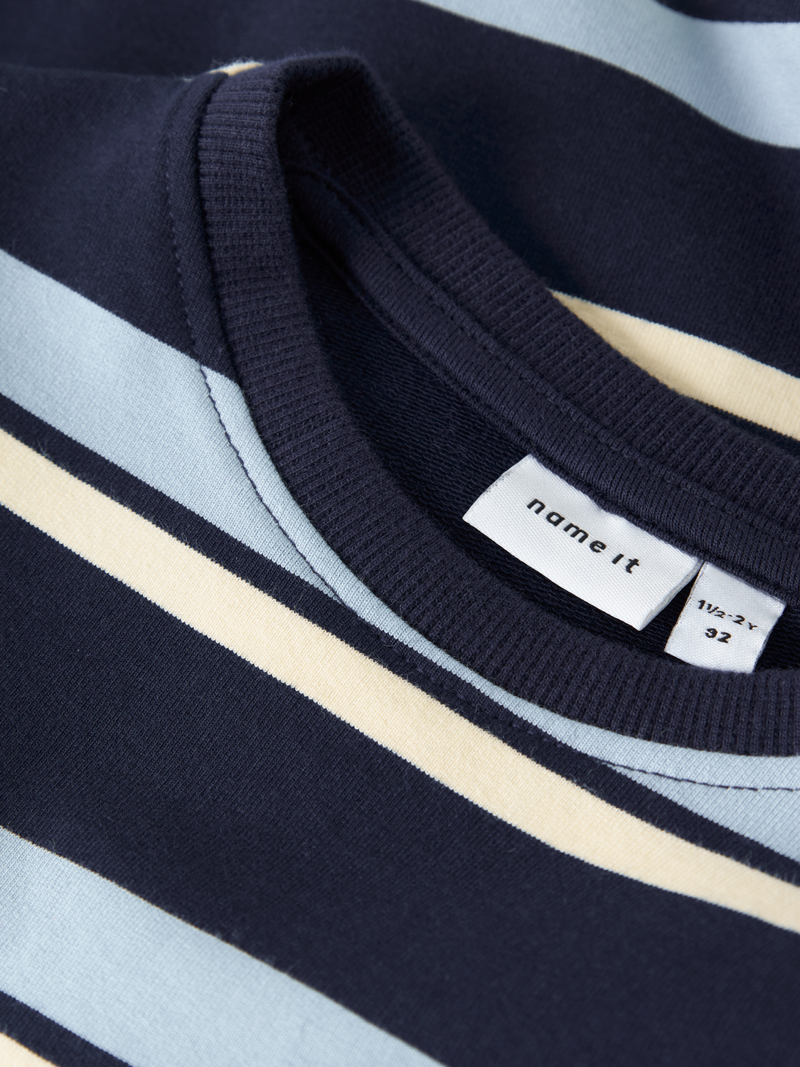 model_shot-front_full